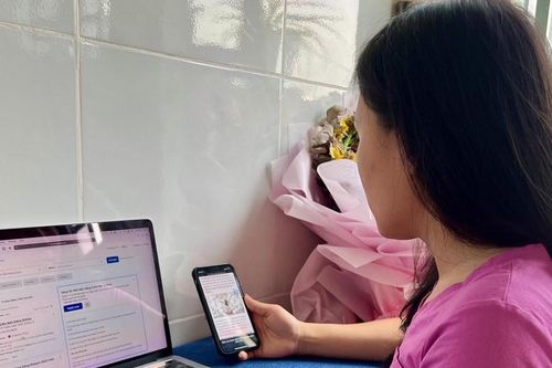 Cài đặt app giả mạo Bộ Công an, người phụ nữ ở Hà Nội mất 500 triệu