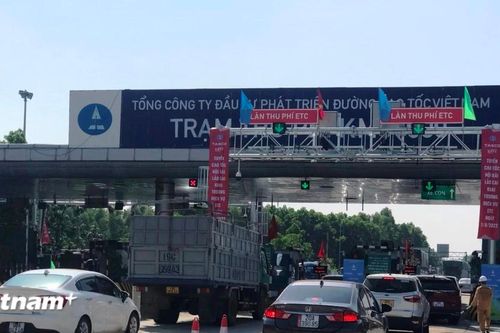 Các trạm BOT đã thực hiện miễn giảm phí đường bộ xe chở hàng cứu trợ bão lũ