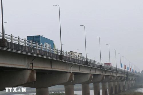 Các phương tiện được lưu thông qua cầu Trà Khúc 2 từ 5 giờ ngày 15/9