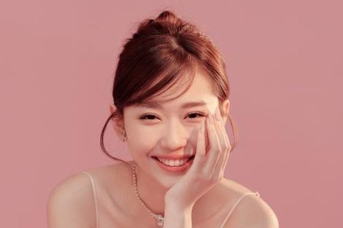Cháu gái Chi Dân debut làm ca sĩ