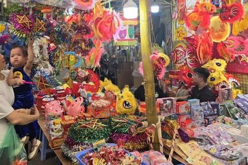Hà Nội: Thị trường Trung thu 2024 im ắng hơn các năm trước
