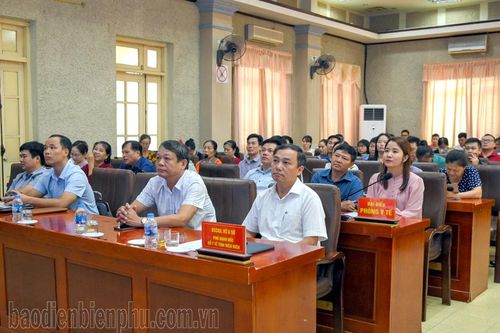 Triển khai kê đơn thuốc điện tử và ứng dụng công nghệ thông tin trong khám chữa bệnh tại phòng khám tư nhân