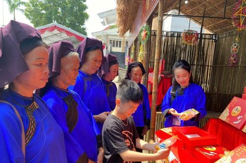 Nhiều hoạt động đặc sắc trong ngày hội Háng Pỉnh tại Lạng Sơn