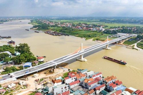 Kết thúc phân luồng giao thông qua cầu Vĩnh Phú