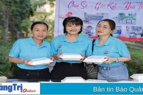 Hành trình ấm tình yêu thương
