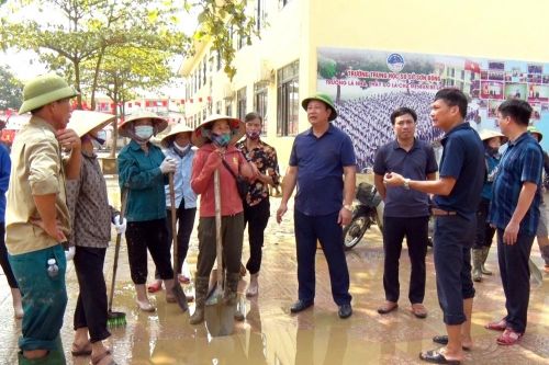 Lập Thạch (Vĩnh Phúc): Chủ tịch UBND huyện kiểm tra công tác khắc phục hậu quả sau bão