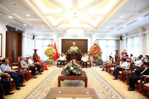 Chánh án TANDTC Lê Minh Trí gặp mặt các đồng chí lãnh đạo TANDTC qua các thời kỳ