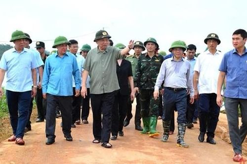 Bảo vệ tuyệt đối an toàn lãnh đạo Đảng, Nhà nước đi kiểm tra, chỉ đạo cứu hộ, cứu nạn