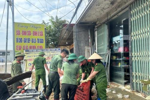 Cảnh giác với các trang mạng lừa đảo kêu gọi quyên góp ủng hộ người dân vùng bão lũ