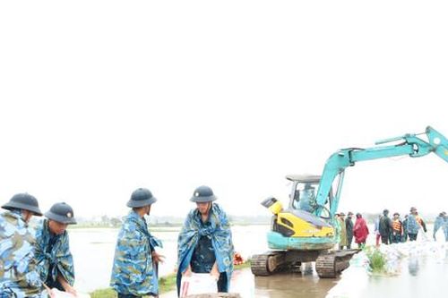 Tuyệt đối không chủ quan, lơ là khi lũ rút, bảo đảm an toàn hệ thống đê sông