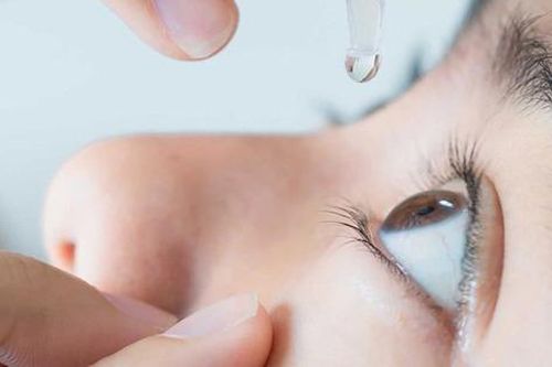 Thuốc trị các bệnh về mắt thường gặp trong mùa mưa lũ