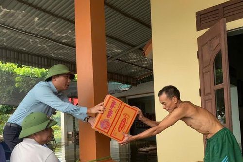 Mê Linh: Nước sông Cà Lồ giảm xuống dưới mức báo động 3