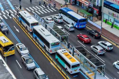 Các nước quản lý chặt chẽ hệ thống xe buýt