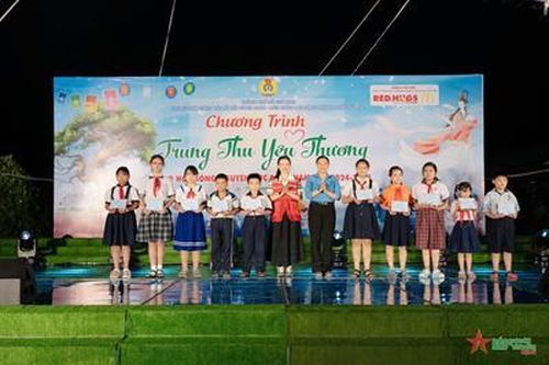 TP Hồ Chí Minh: Chăm lo Trung thu đến hàng trăm thiếu nhi hoàn cảnh khó khăn
