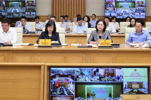 Đề xuất nhiều giải pháp để ổn định cuộc sống, khôi phục sản xuất vùng bị ảnh hưởng bão lũ