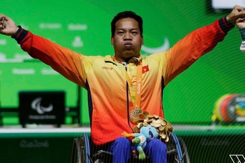 Đôi tay thần kì