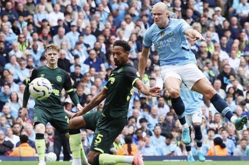 Haaland lập công với cú đúp, Man City thắng ngược Brentford