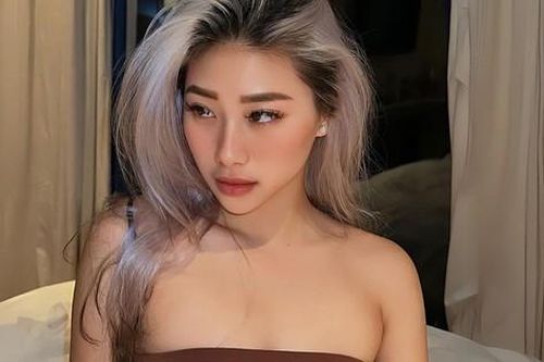 Check VAR sao kê: Họ nghĩ gì khi phông bạt?