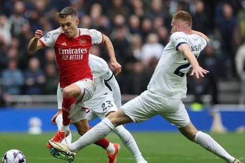 Lịch thi đấu bóng đá hôm nay 15/9: Tottenham đại chiến Arsenal