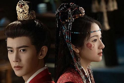 Nhậm Gia Luân 'nên duyên' mỹ nữ kém 10 tuổi, áp lực vì cảnh tình tứ