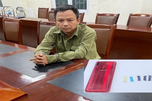 Khởi tố 'con nghiện' mua ma túy đá về sử dụng dần