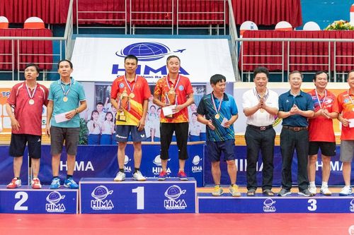 Bế mạc Giải vô địch Liên đoàn Bóng bàn tỉnh Nghệ An năm 2024