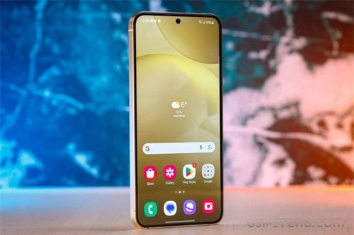Đây là chiếc điện thoại Samsung có màn hình lớn, AI thông minh như iPhone 16 nhưng giá rẻ hơn cả chục triệu đồng