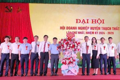 Hà Nội: Hội Doanh nghiệp Thạch Thất ủng hộ hơn 125 triệu đồng khắc phục hậu quả bão số 3