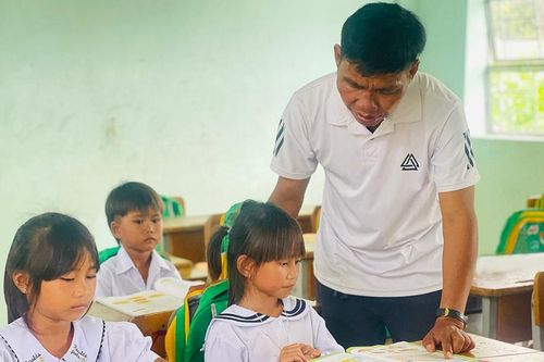 Chuyện học ở Chư A Thai