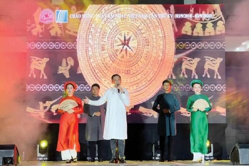 Động lực cho văn học nghệ thuật Cố đô