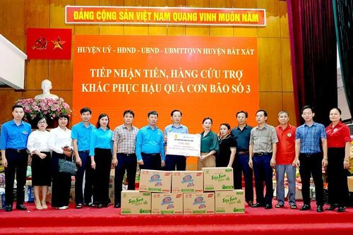 VINACHEM: Thăm hỏi, động viên, chia sẻ khó khăn với người dân, CNVC LĐ bị thiệt hại bởi bão số 3