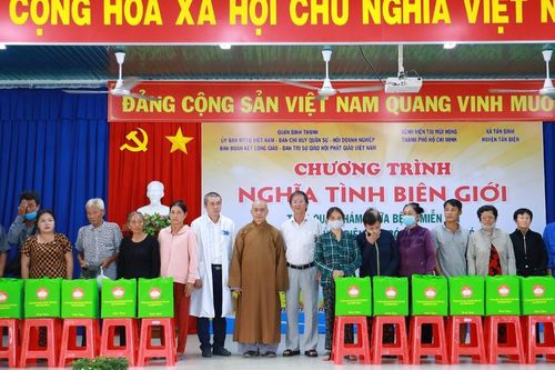 Ban Trị sự GHPGVN Q.Bình Thạnh đồng hành cùng chương trình 'Nghĩa tình biên giới' tại tỉnh Tây Ninh