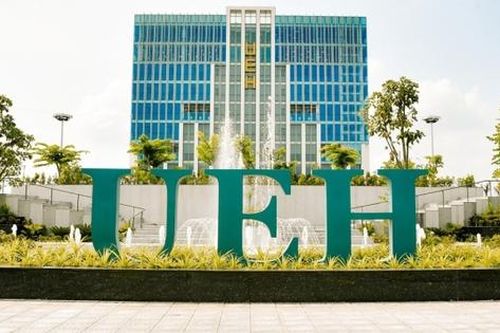 Trường đại học giãn học phí, dành 1 tỉ đồng hỗ trợ sinh viên các tỉnh bị ảnh hưởng bão lũ