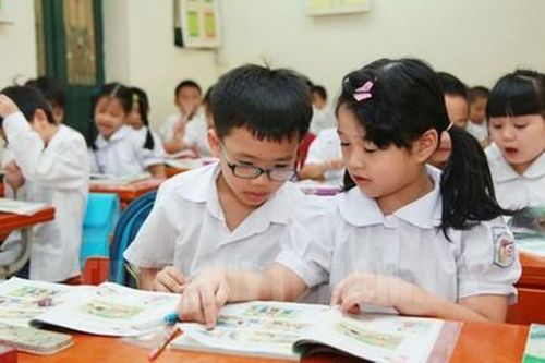 Nghiêm cấm lợi dụng danh nghĩa hội phụ huynh để thu phí ngoài quy định