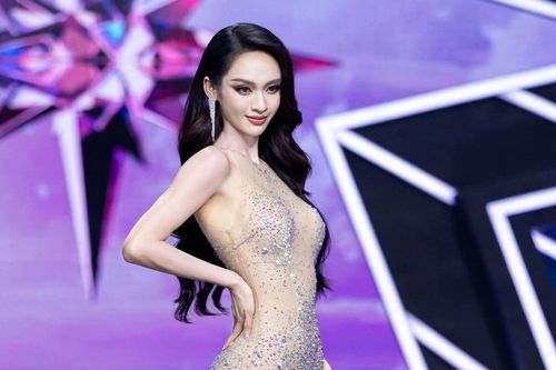 Á hậu Thúy Quỳnh: Trước chung kết MUV, tôi bị xao lãng vì lo gia đình ở vùng bão