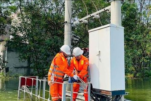 Hà Nội: Một số khu vực ngập sâu của 3 huyện chưa bảo đảm an toàn cấp điện