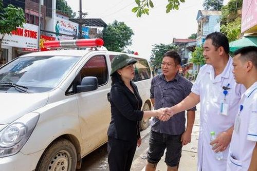 Bộ Y tế triển khai nhiều giải pháp ứng phó về y tế đối với bão số 3 và mưa lũ sau bão