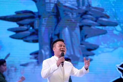 NSƯT Hoàng Tùng ra mắt tác phẩm 'Cha mẹ tôi già' nhân Tết Trung thu 2024