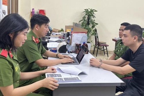 Bắt đối tượng giả danh cán bộ trại giam để lừa tiền