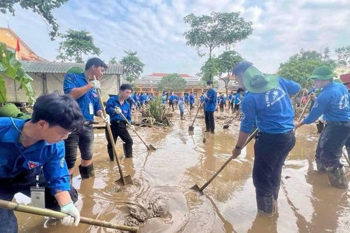 Hơn 35.000 lượt đoàn viên, sinh viên Hà Nội tham gia khắc phục hậu quả bão