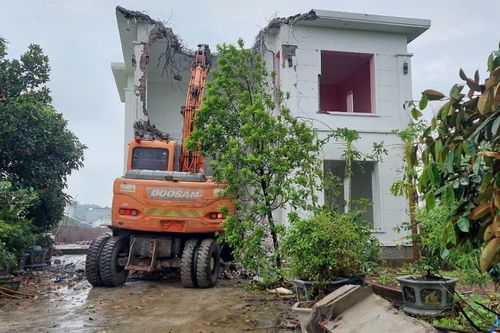 Huyện Chương Mỹ: cưỡng chế công trình vi phạm về đất đai tại xã Tiên Phương