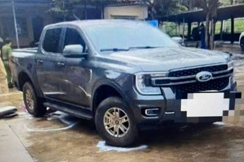 Đắk Lắk: Lái xe lùi ô-tô bất cẩn trong sân trường cán chết 1 học sinh lớp 2