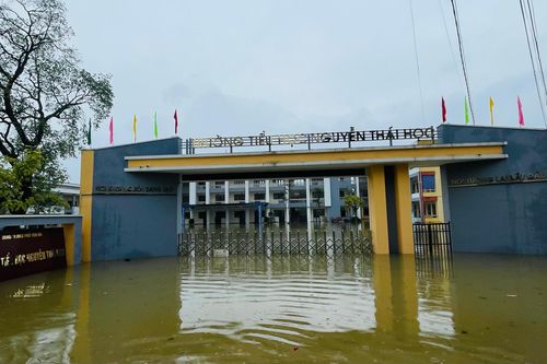 Yên Bái còn 5 trường học chưa đủ điều kiện cho học sinh đến lớp