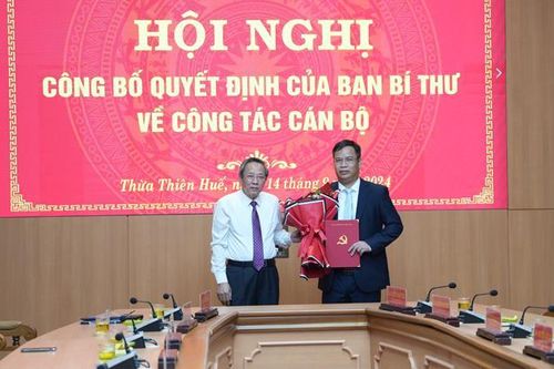 Ông Phạm Đức Tiến giữ chức Phó Bí thư Tỉnh ủy Thừa Thiên - Huế