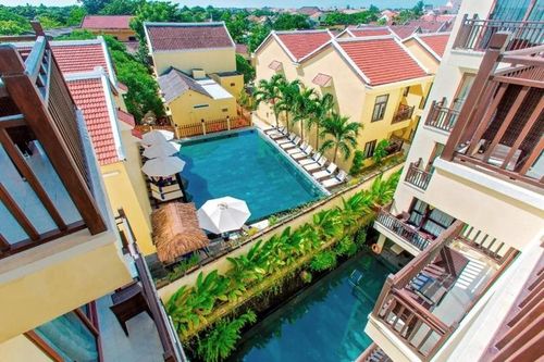 Hồ sơ Khách sạn Lụa Hội An bị siết nợ rao bán 240 tỷ
