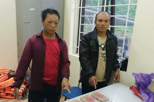 Lai Châu: Bắt giữ 2 đối tượng, thu giữ 6 bánh heroin