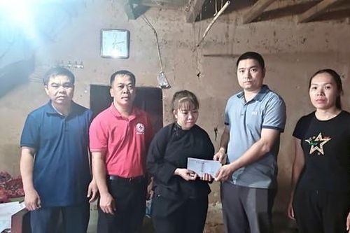 Hỗ trợ gia đình nạn nhân đuối nước ở Lạng Sơn
