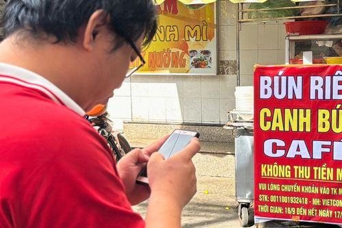 Quán ăn ở Biên Hòa, Đà Lạt 'không thu tiền mặt', khách chuyển khoản cho MTTQ VN