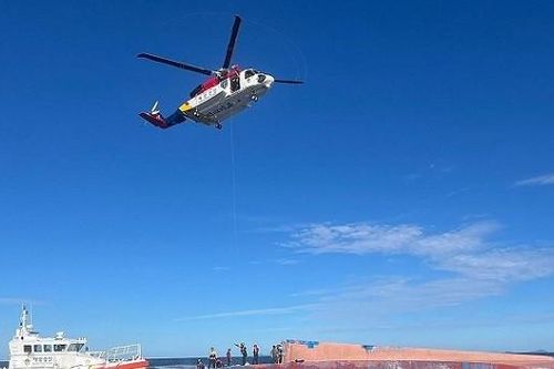 Lật tàu cá ở Hàn Quốc, 3 ngư dân Việt Nam sống sót