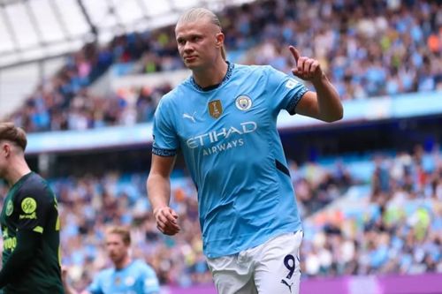 Ngoại hạng Anh 2024 - 2025: Man City độc chiếm ngôi đầu